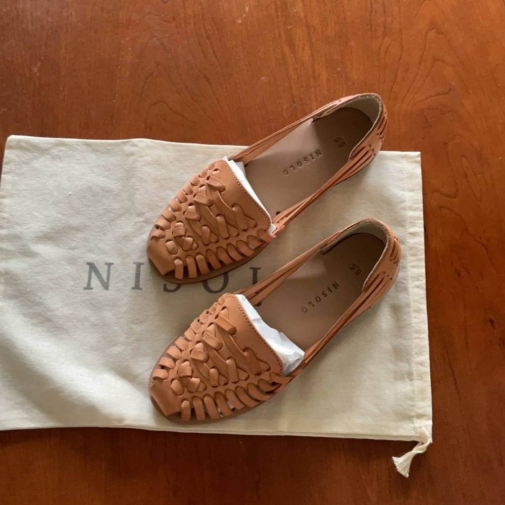 Nisolo Tan Natural Leather Loafers Flats Huaraches